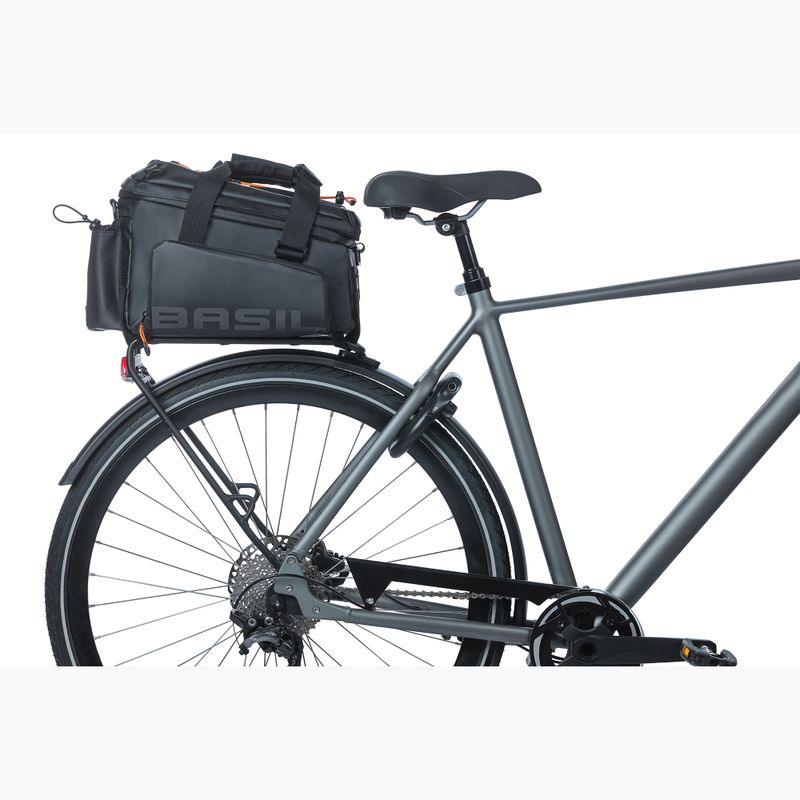 Сумка велосипедна на багажник Basil Miles Tarpaulin XL Pro 9-36 л black/orange 9