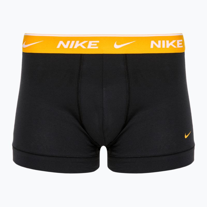 Чоловічі труси-боксери Nike Everyday Cotton Stretch Trunk 3 пари чорний/золотий/гіпермалиновий 2