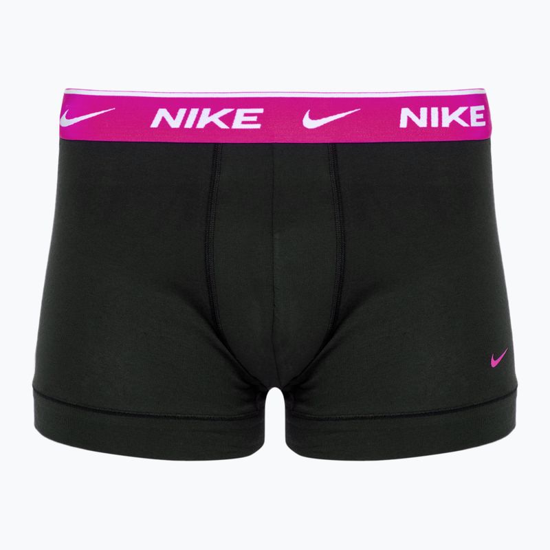 Чоловічі труси-боксери Nike Everyday Cotton Stretch Trunk 3 пари чорний/золотий/гіпермалиновий 3