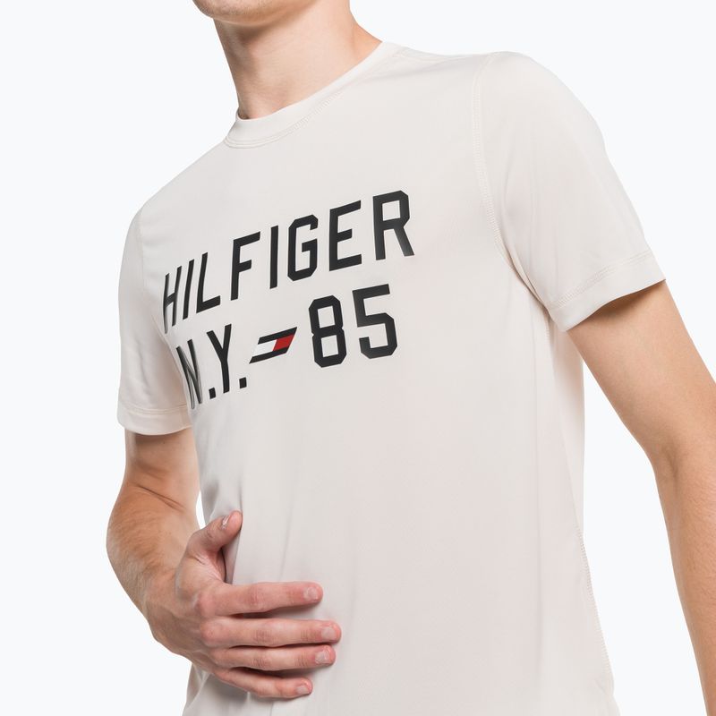 Футболка тренувальна чоловіча Tommy Hilfiger Graphic Training beige 4