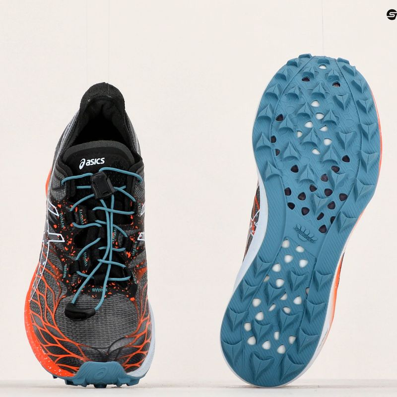 Кросівки бігові жіночі ASICS Fujispeed black/nova orange 14