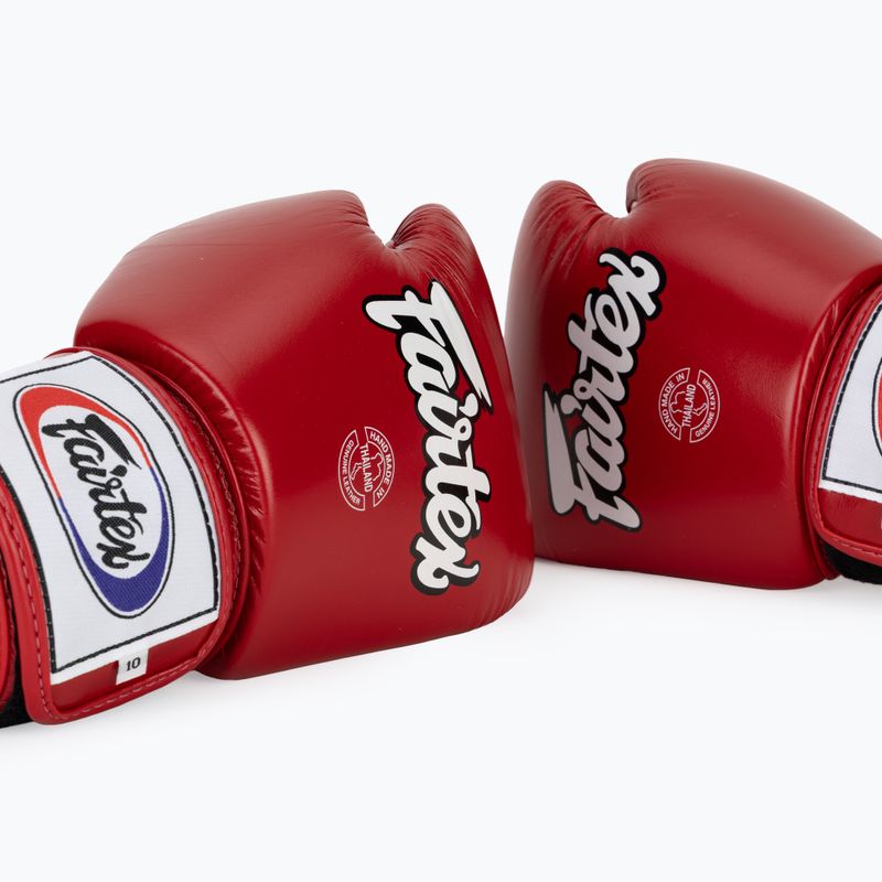 Боксерські рукавички Fairtex Universal "Tight-Fit" Design червоні 7
