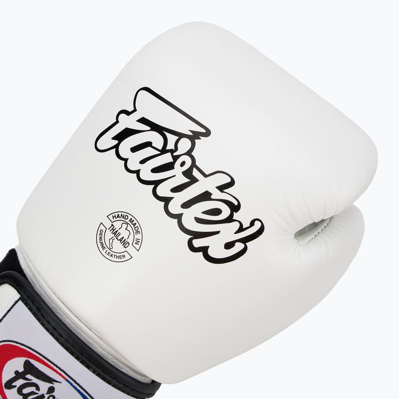 Боксерські рукавички Fairtex Universal "Tight-Fit" Design білі 5