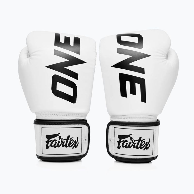 Боксерські рукавички Fairtex ONE X Fairtex білі
