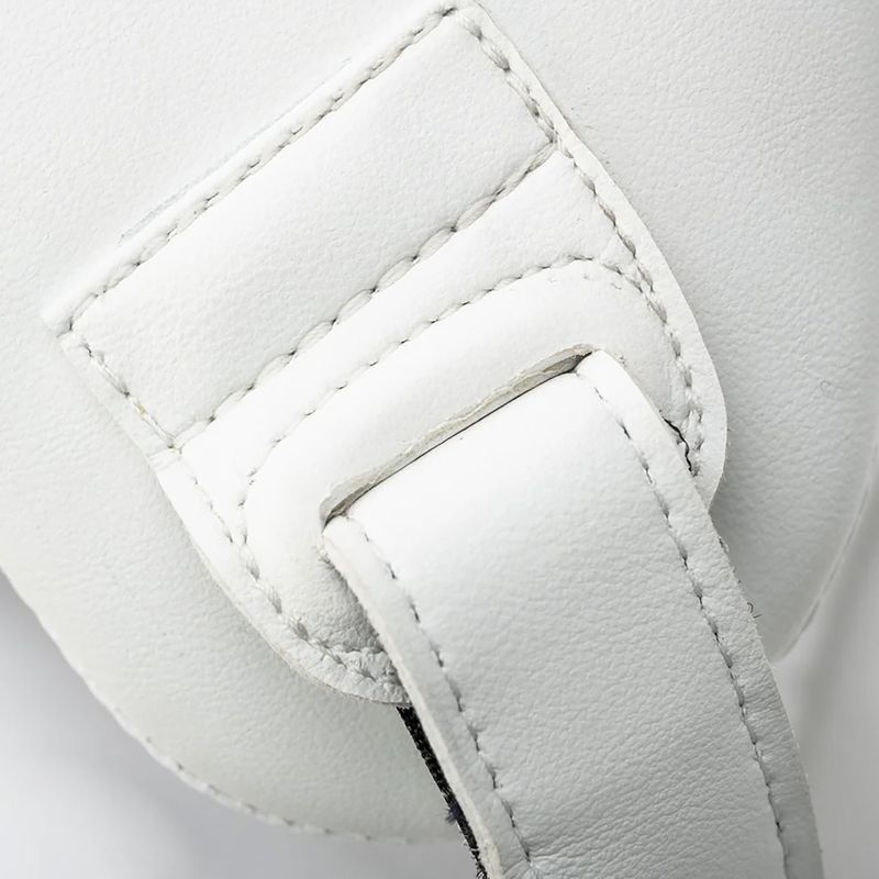 Шолом боксерський YOKKAO Competition white 9