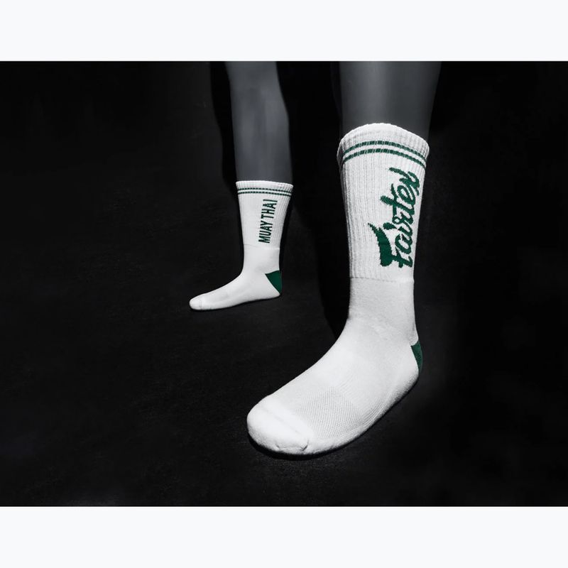 Шкарпетки Fairtex "Муай Тай" білі/зелені 2