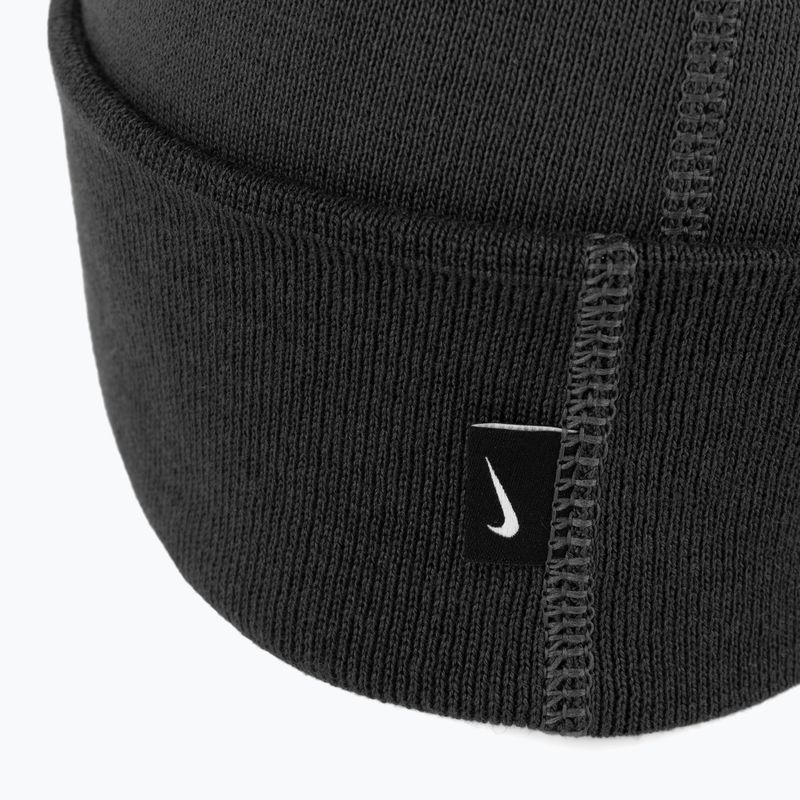 Шапка футбольна Nike U Beanie GFA Team сіра AV9751-060 4
