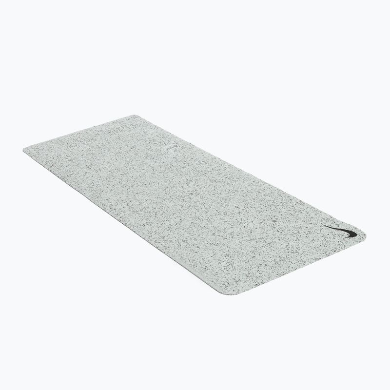 Килимок для йоги Nike Move 4 mm сірий N1003061-919