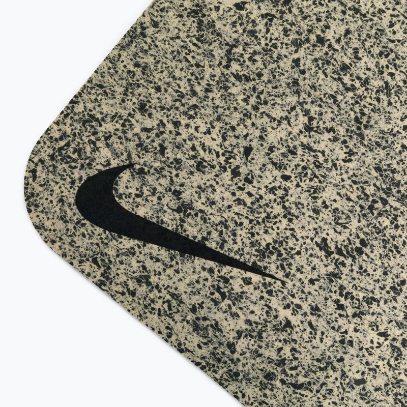 Килимок для йоги Nike Flow 4 mm сірий N1002410-119 3