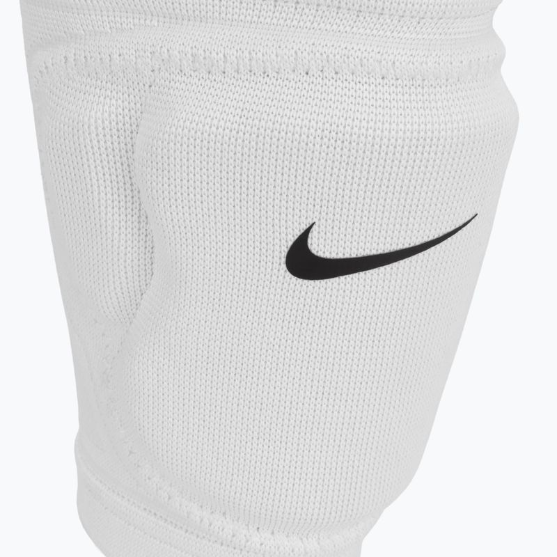 Наколінники волейбольні Nike Varsity Volleyball Knee Pads white/black 4