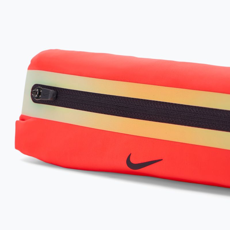Сумка-бананка Nike Slim Waist Pack 3.0 bright crimson/cave purple 5