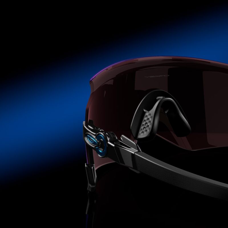 Окуляри сонцезахисні Oakley Kato polished black/prizm sapphire 8