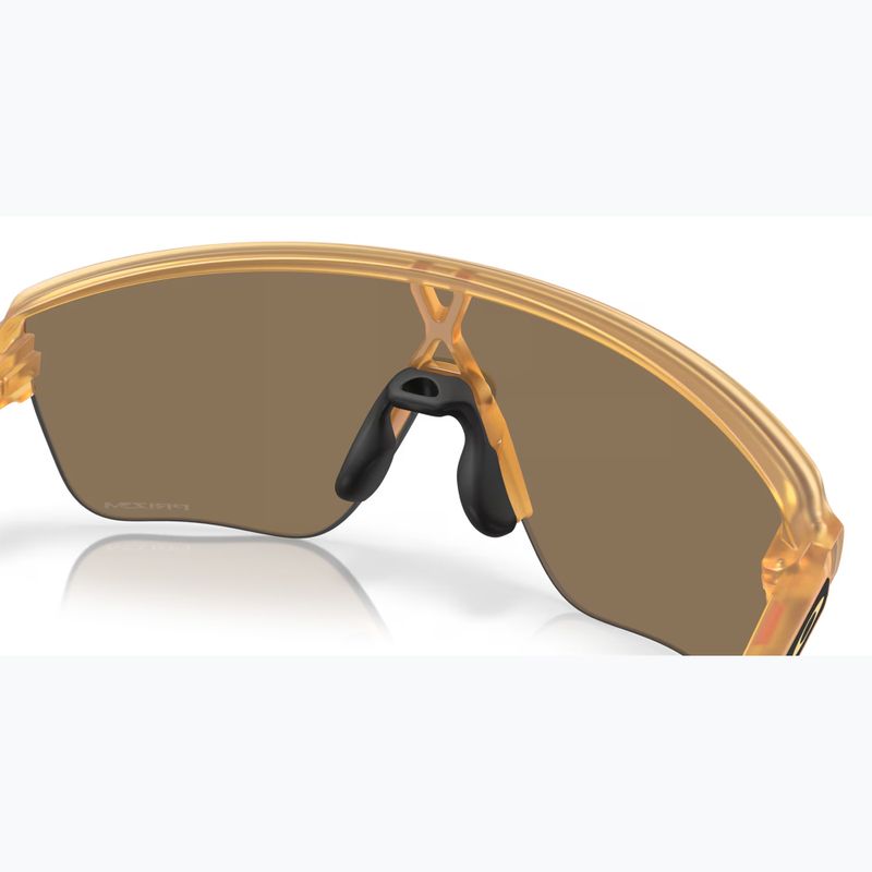 Сонцезахисні окуляри Oakley Corridor SQ матові транс-світлі каррі/призма 24k 7
