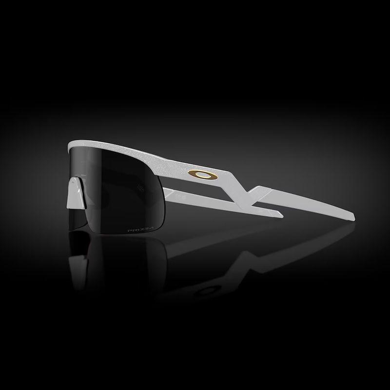 Дитячі сонцезахисні окуляри Oakley Resistor PC pearl white / prizm black 3