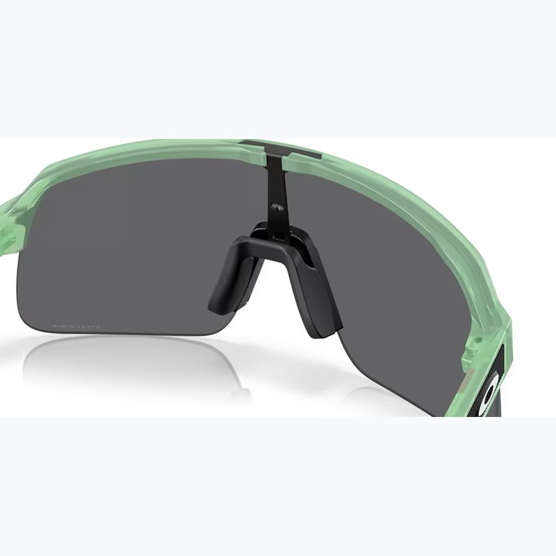 Сонцезахисні окуляри Oakley Sutro Lite S матові транс-нефритові/призма чорні 6