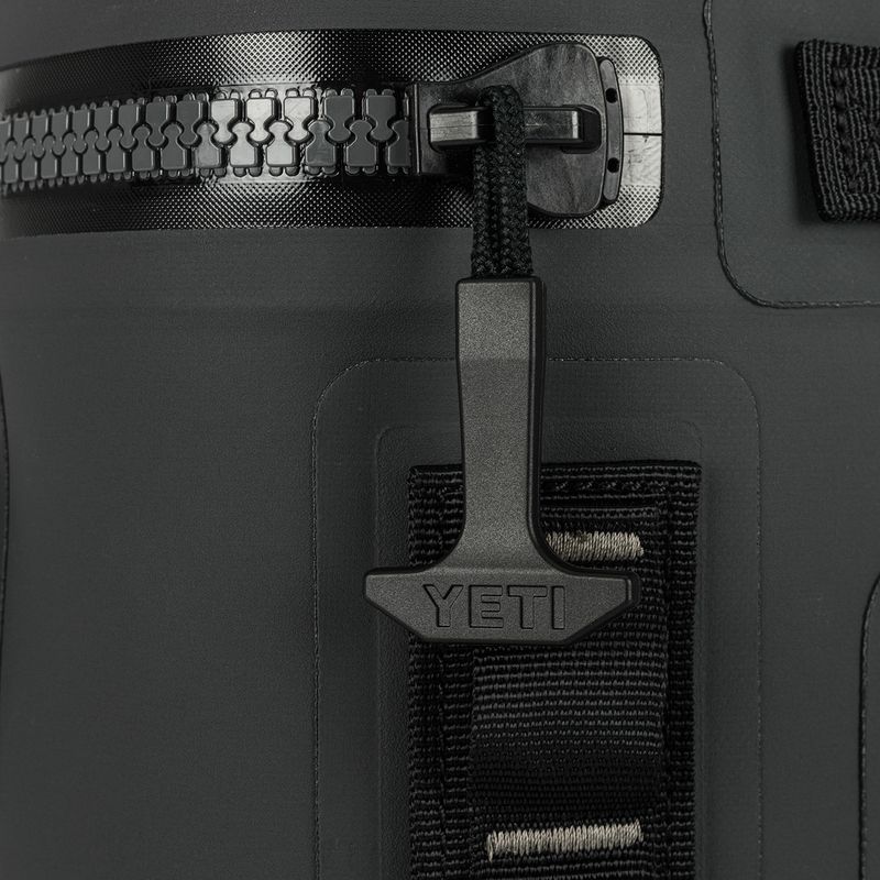 Термосумка YETI Hopper Flip 7,5 l charcoal 7