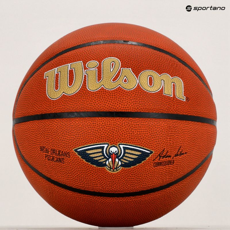 М'яч баскетбольний  Wilson NBA Team Alliance New Orleans Pelicans WTB3100XBBNO розмір 7 6