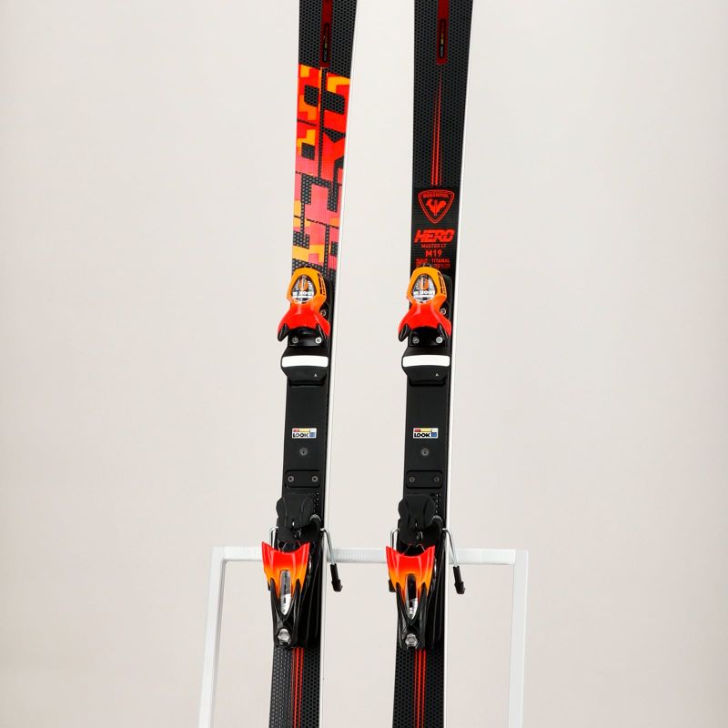 Гірські лижі Rossignol Hero Master LT R22 + SPX15 Forza 9