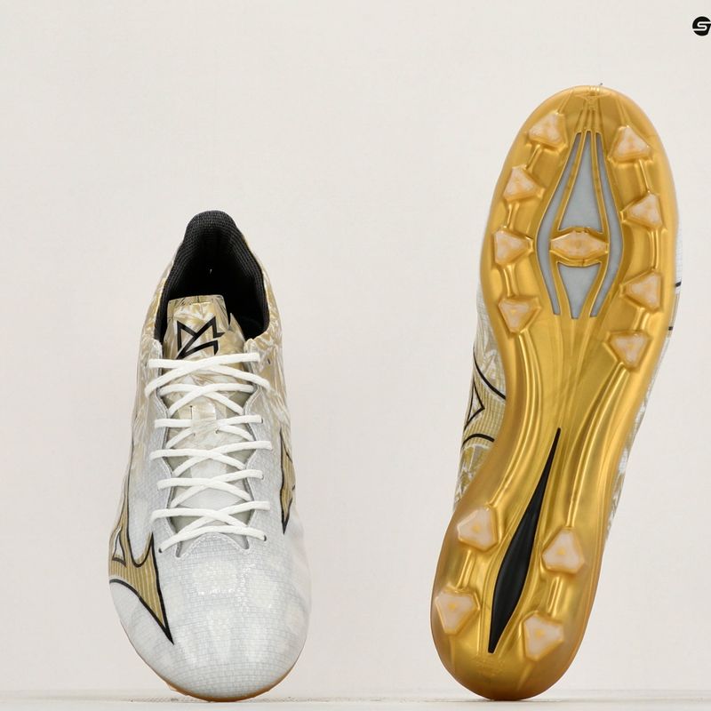 Кросівки футбольні чоловічі Mizuno Αlpha Elite MD white/ge gold/black 11