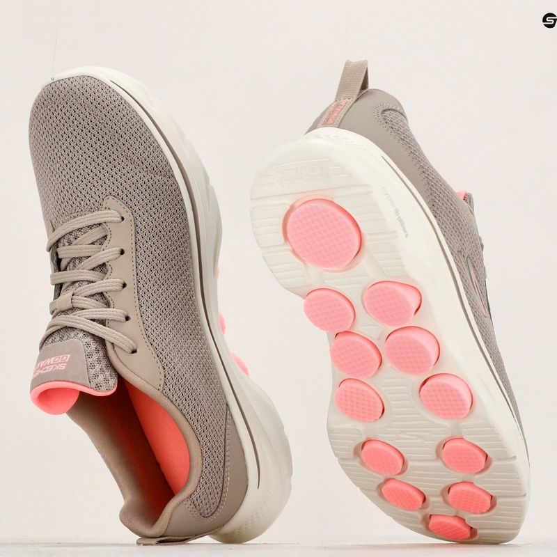 Кросівки жіночі SKECHERS Go Walk 7 Clear Path taupe/pink 10