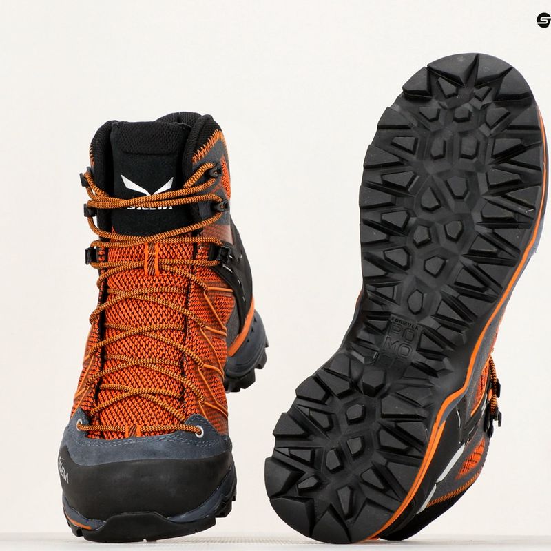 Чоловічі трекінгові черевики Salewa MTN Trainer Lite Mid GTX black out/carrot 10