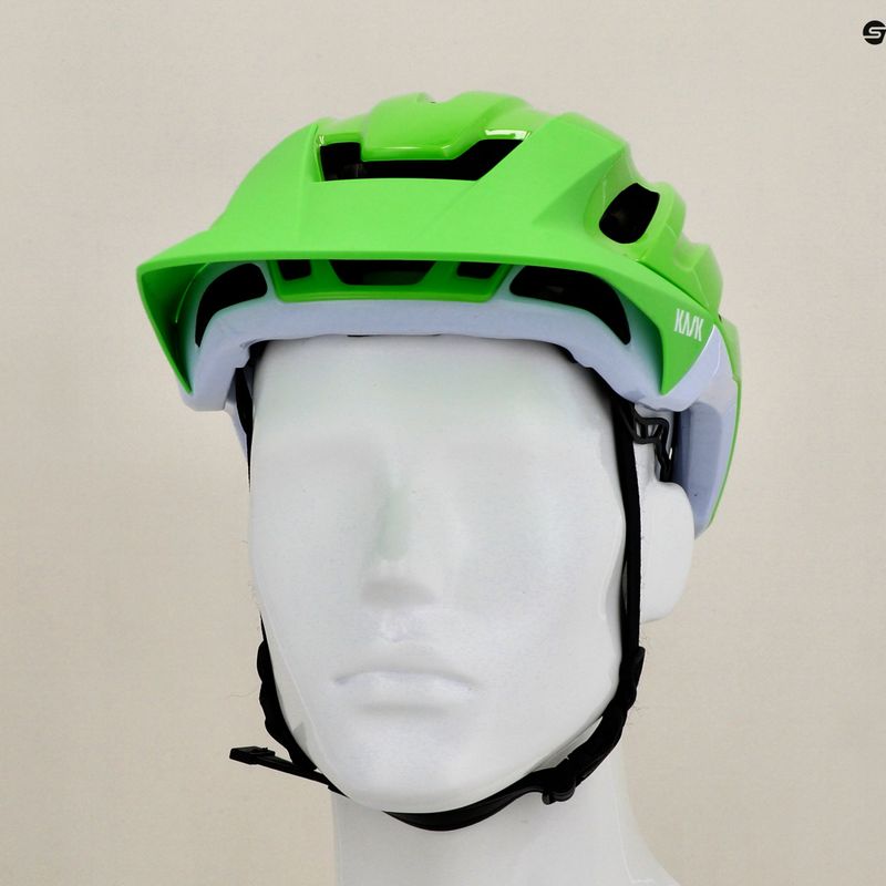 Велосипедний шолом KASK Caipi lime 11