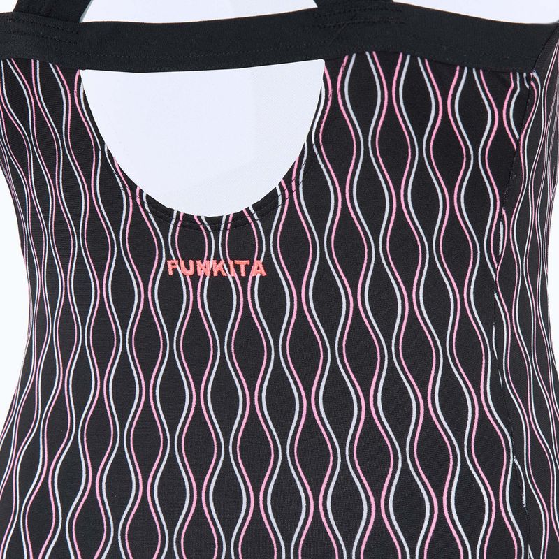 Купальник суцільний жіночий Funkita Brace Me Back One Piece curvy queen 3