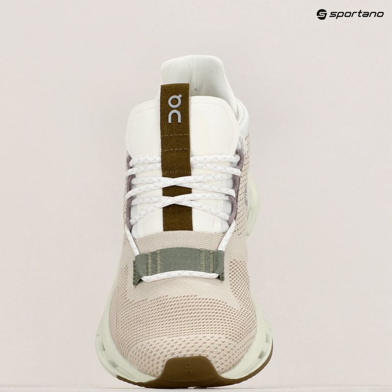 Жіночі бігові кросівки On Cloudnova moon/aloe 9