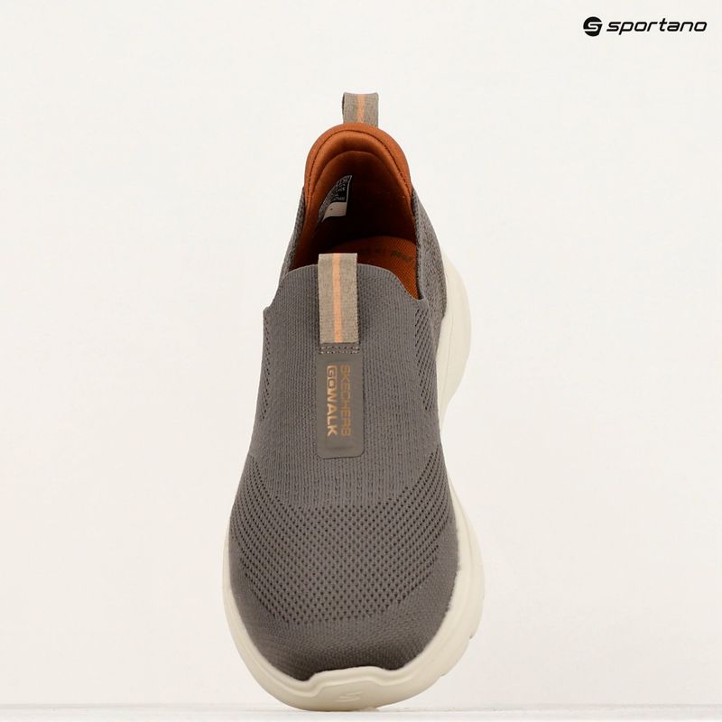 Кросівки чоловічі SKECHERS Go Walk 6 taupe 9