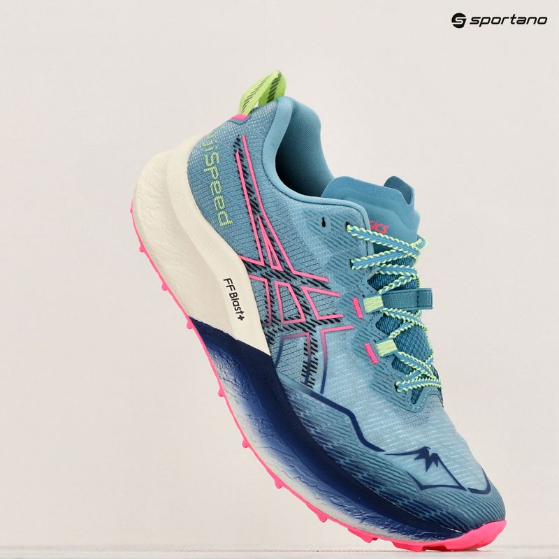 Жіночі бігові кросівки ASICS Fujispeed 2 gris blue/black 11