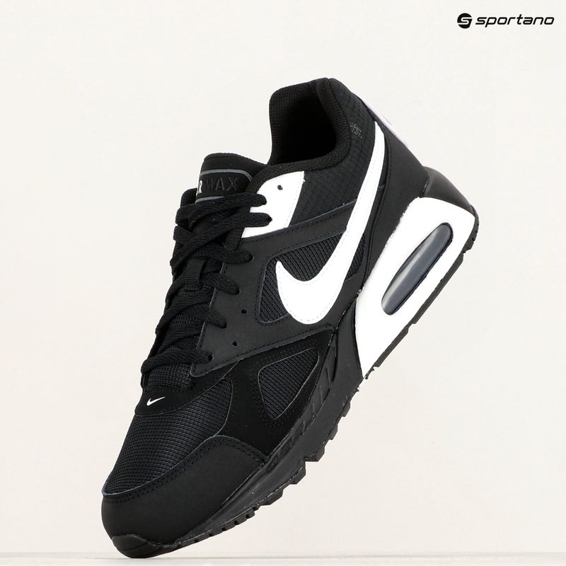 Кросівки чоловічі Nike Air Max IVO black / black / white 9