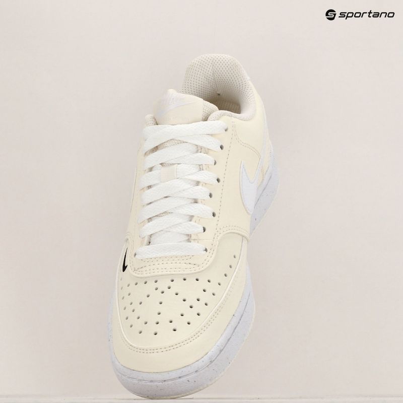 Кросівки жіночі Nike Court Vision Low Next Nature white / black / pale ivory 9