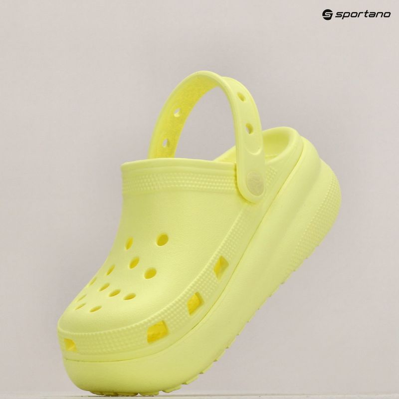 Шльопанці дитячі Crocs Classic Cutie Clog sulphur 10