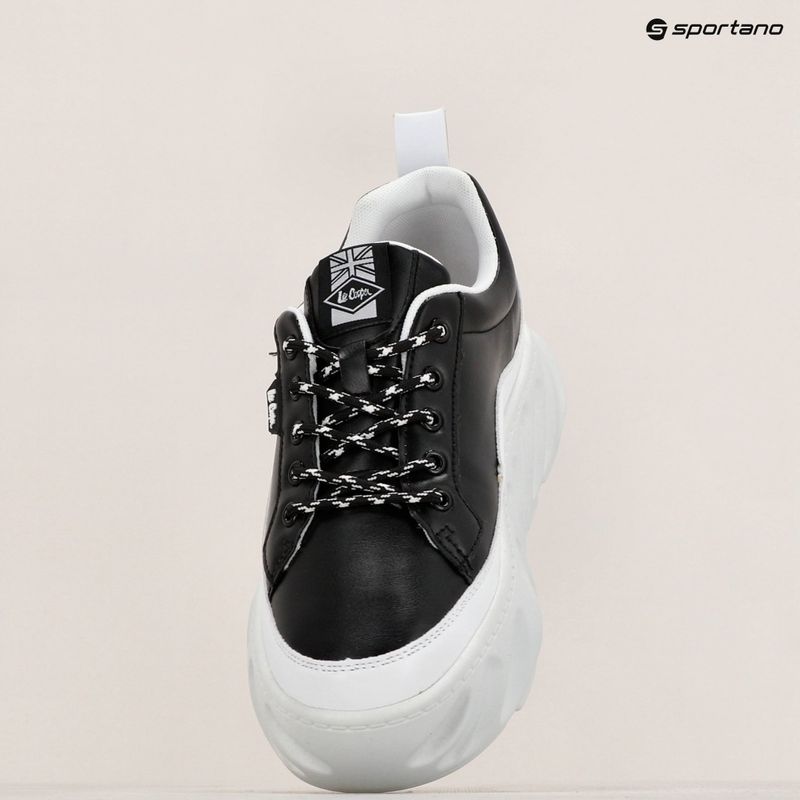 Кросівки жіночі Lee Cooper LCW-24-47-2712L black/white 10