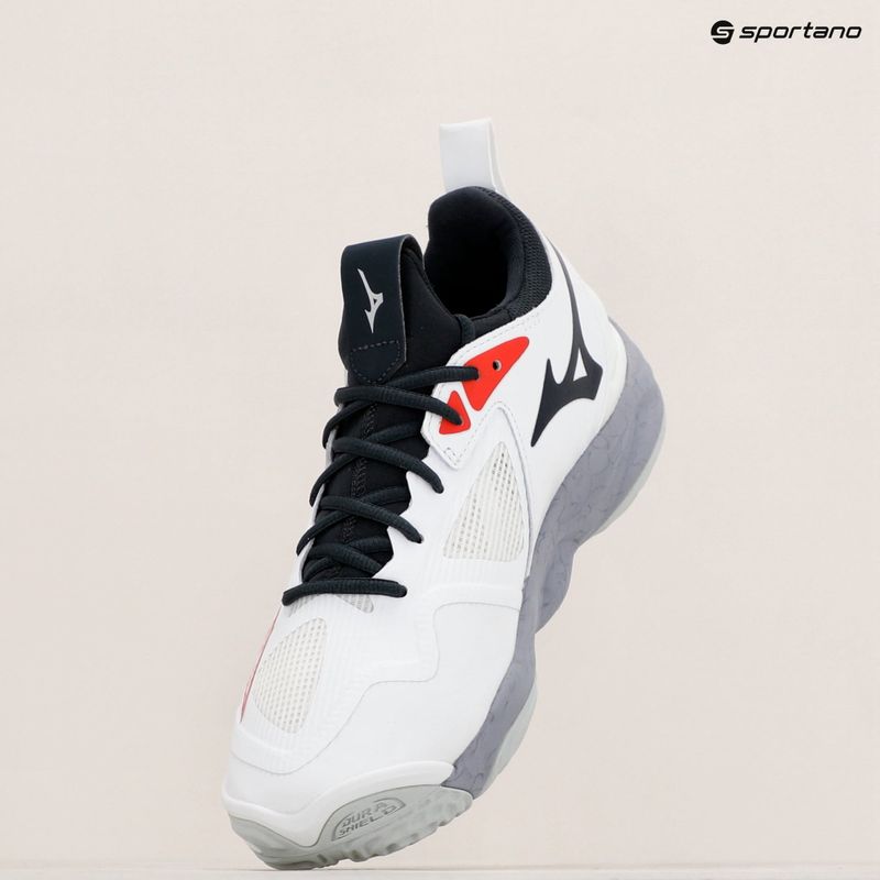 Кросівки волейбольні чоловічі Mizuno Wave Momentum 3 white/salsa/black 9