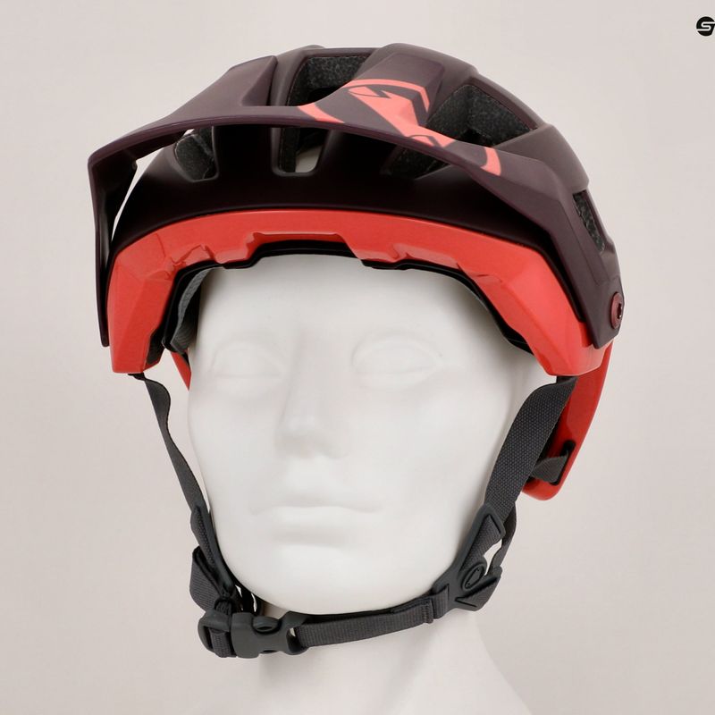 Велосипедний шолом Endura Singletrack MIPS гранатовий 14