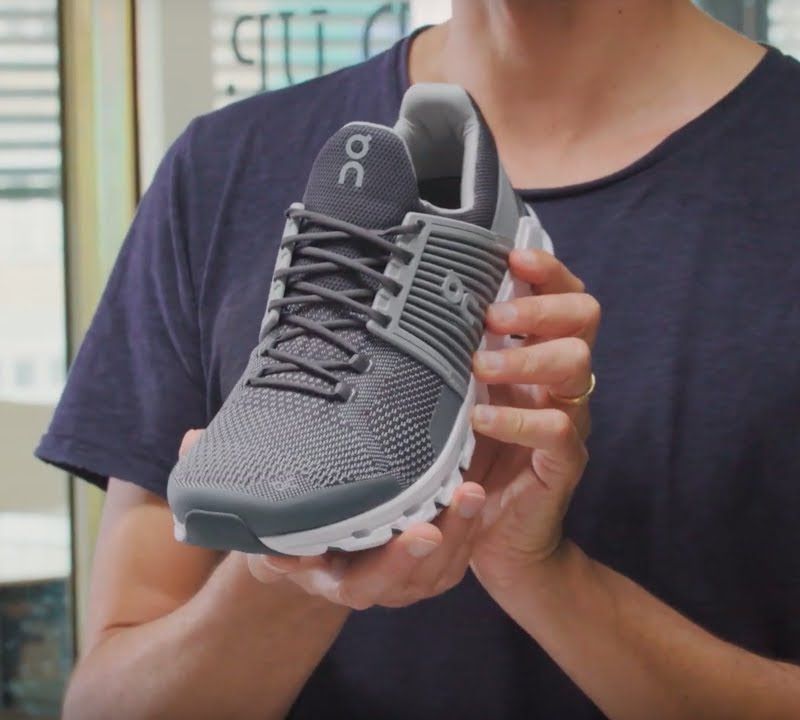 Кросівки для бігу чоловічі On Cloudswift сіро-чорні 4198397 18