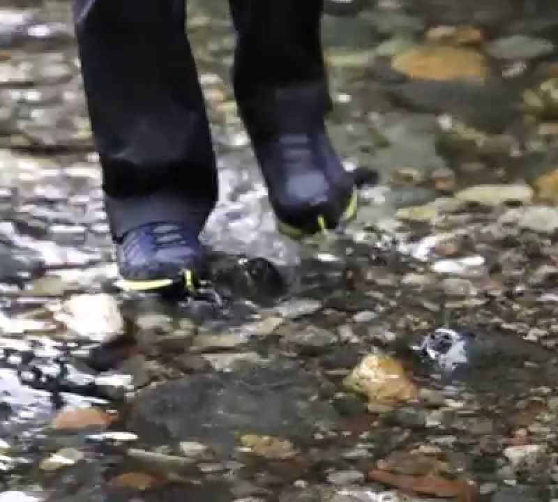 Взуття трекінгове чоловіче Columbia Trailstorm Mid Wp black/elk 20