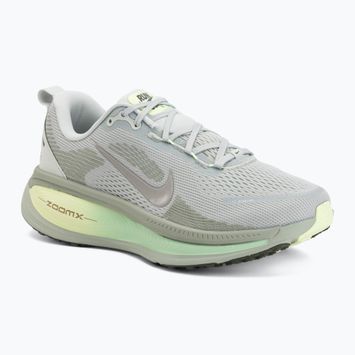 Кросівки для бігу чоловічі Nike Vomero 18 light silver/barely volt/college grey