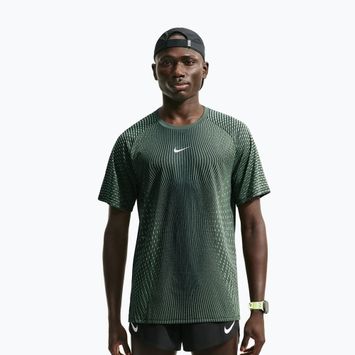Футболка для бігу чоловіча Nike Stride black/light green spark