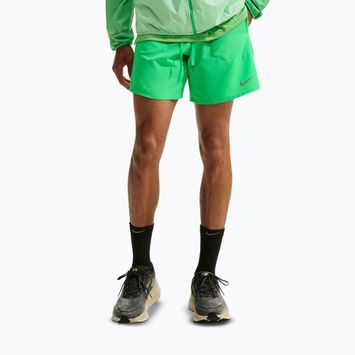 Шорти для бігу чоловічі Nike Stride Dri-Fit 2in1 7" green spark