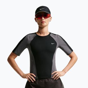 Футболка для бігу жіноча Nike Swift Dri-Fit black/iron grey