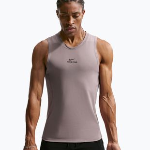 Футболка для тренувань чоловіча Nike Pro Training Dri-Fit light violet ore/black