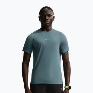 Футболка для тренувань чоловіча Nike Pro Training Dri-Fit mineral slate/green strike