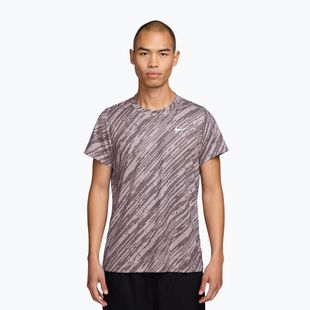 Футболка тенісна чоловіча Nike Court Dri-Fit Victory Print platinum violet/white