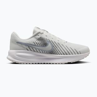 Кросівки для бігу чоловічі Nike Run Defy summit white/white/black/metallic silver