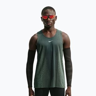 Футболка для бігу чоловіча Nike Stride black/light green spark