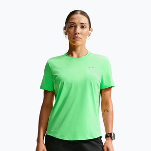 Футболка для бігу жіноча Nike Swift Dri-Fit illusion green