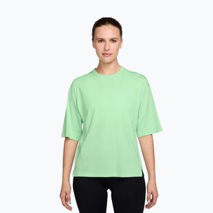 Футболка для тренувань жіноча Nike 24.7 ImpossiblySoft Light cucumber calm/illusion green