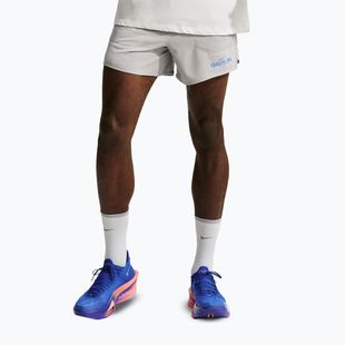 Шорти для бігу чоловічі Nike Stride college grey